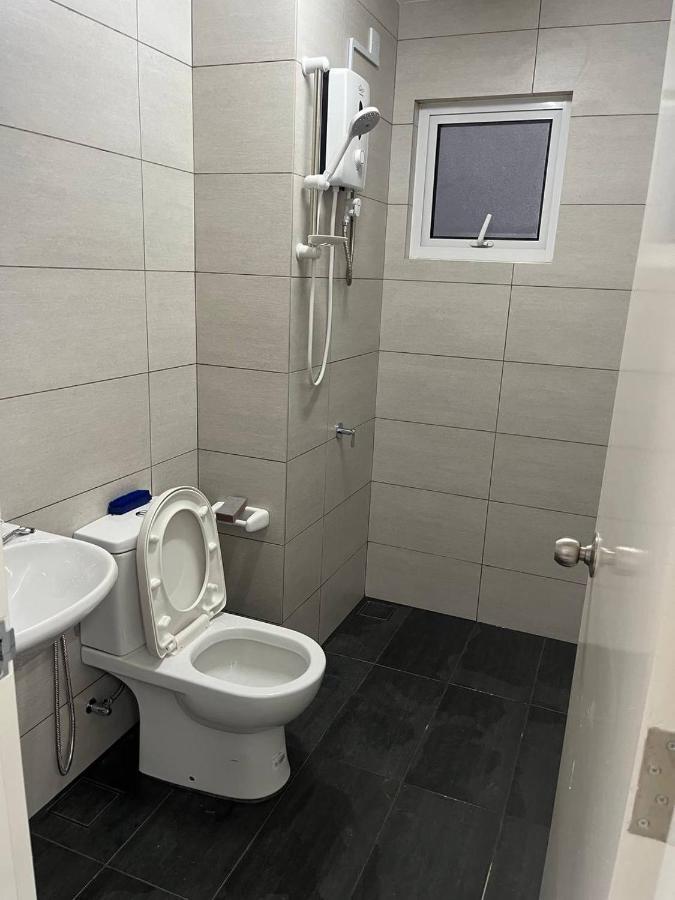 B2U Residensi Rimbun Kajang 2 Bedrooms Esterno foto